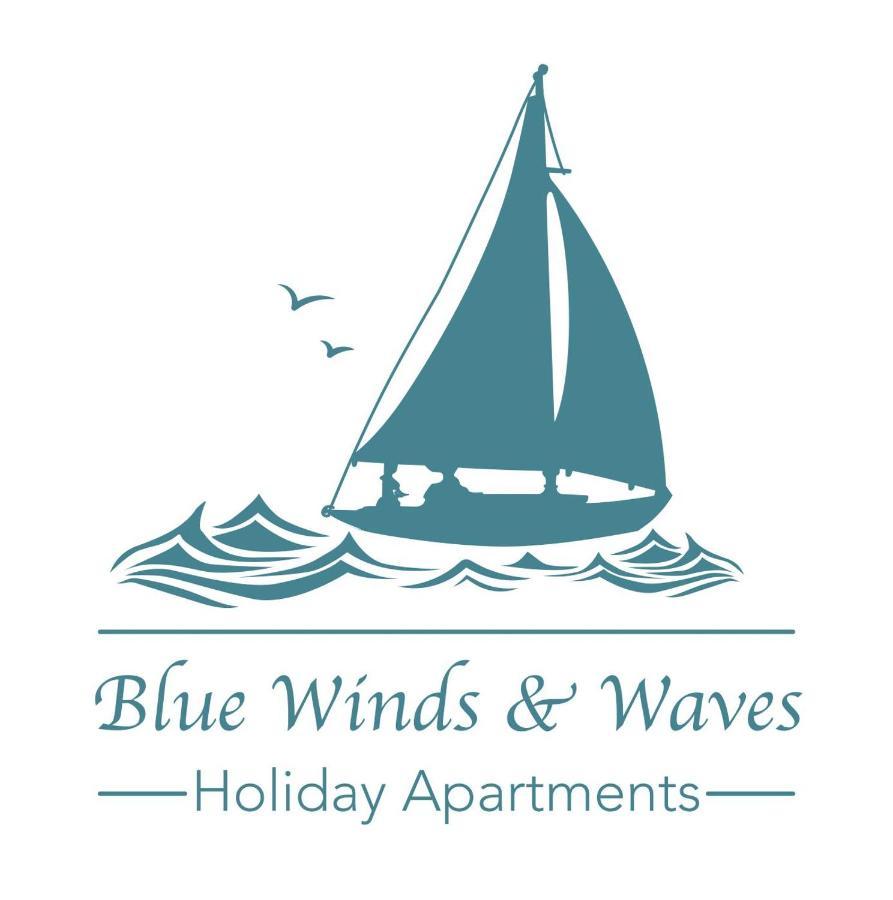 Blue Winds And Waves Apartment Cowes  Bagian luar foto